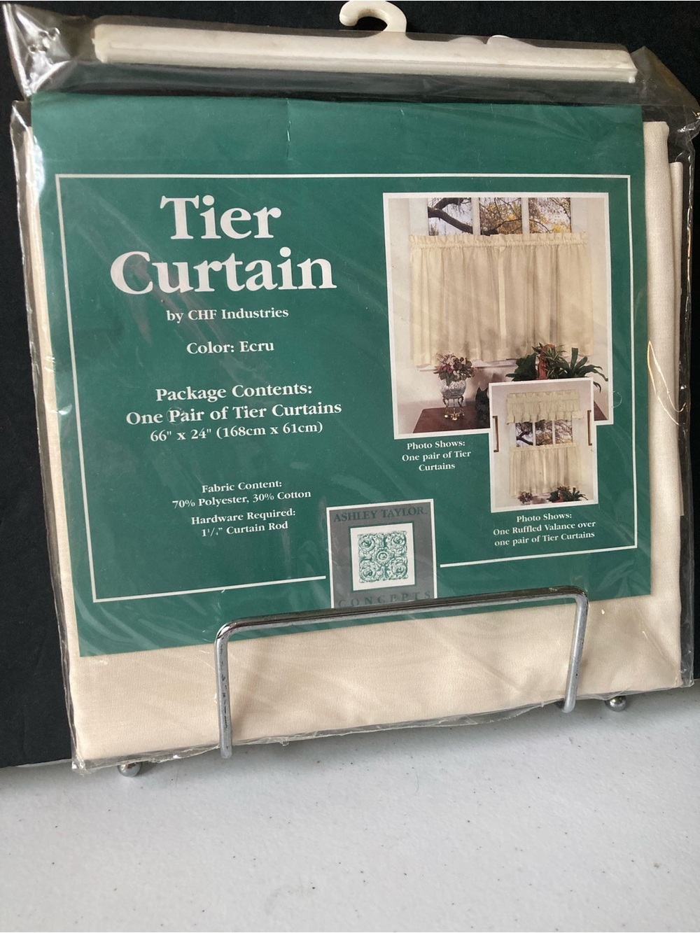 Ashley Taylor Tier Curtains in Ecru 62x24
